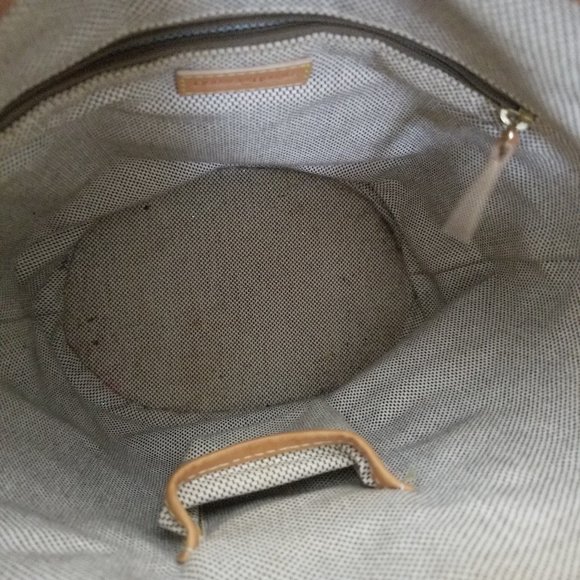 Dooney & Bourke Canvas Monogram Bucket Bag Grey White Canvas Leather Tote - Picture 8 of 10